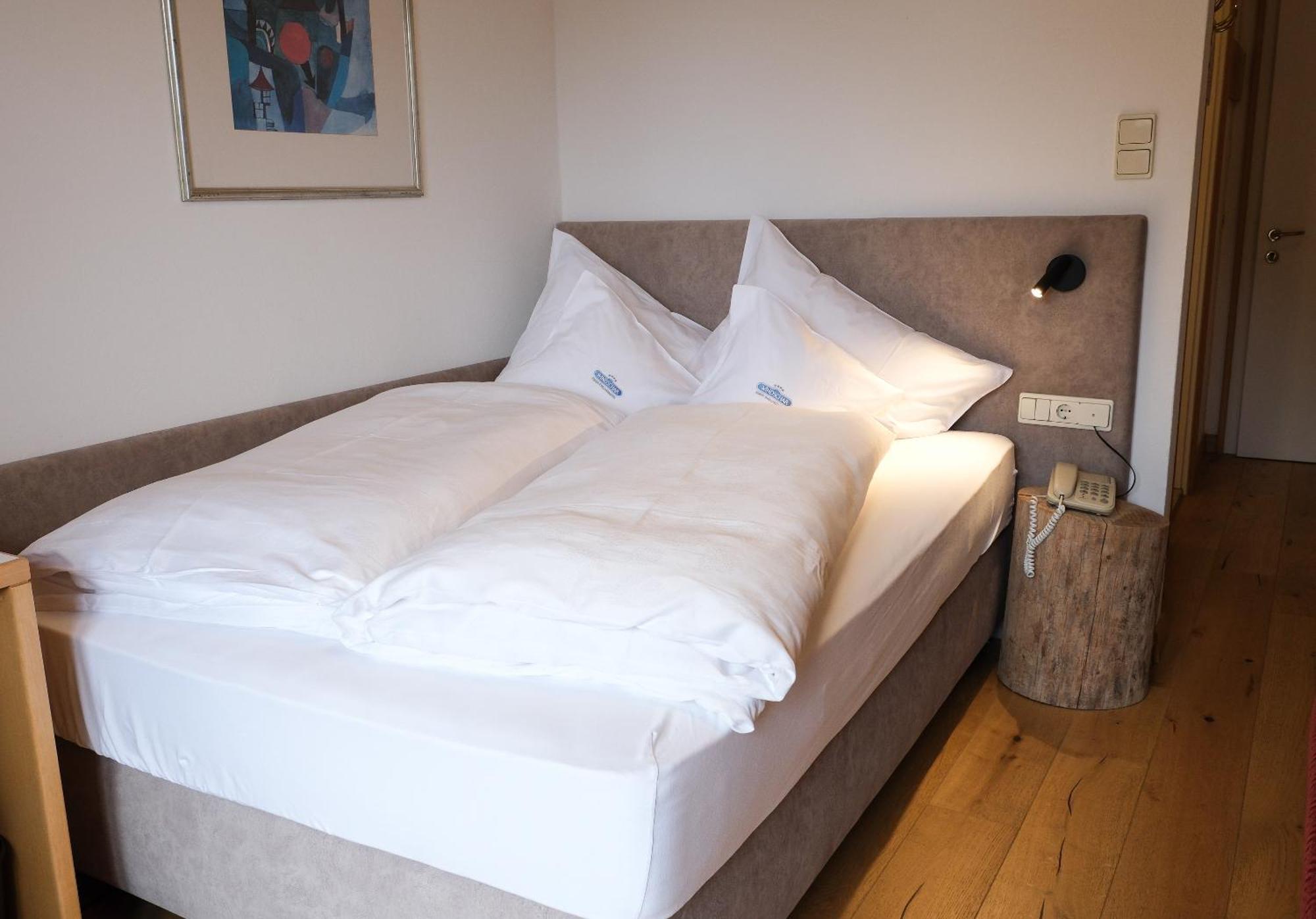 Hotel Ferien & Wellnesshotel Windschar Brunico