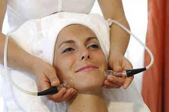Hotel Ferien & Wellnesshotel Windschar Brunico
